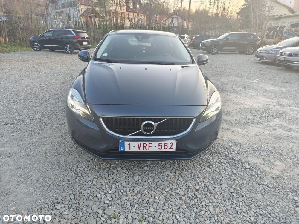 Volvo V40 D2 Momentum - 8
