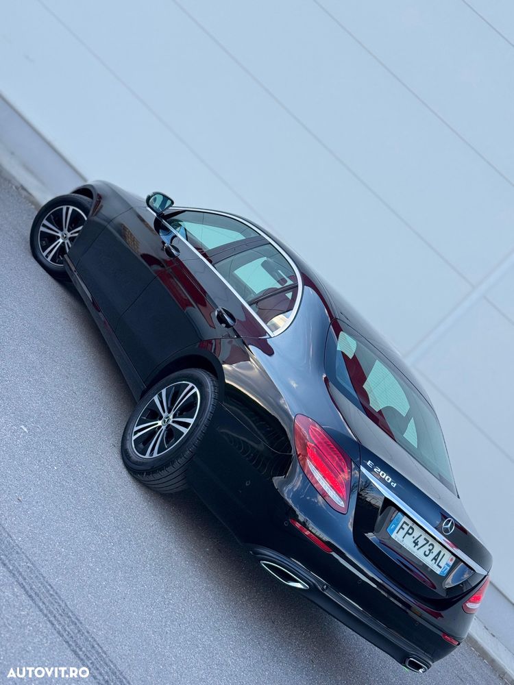 Mercedes-Benz E 200 d 9G-TRONIC Sportstyle Edition - 34
