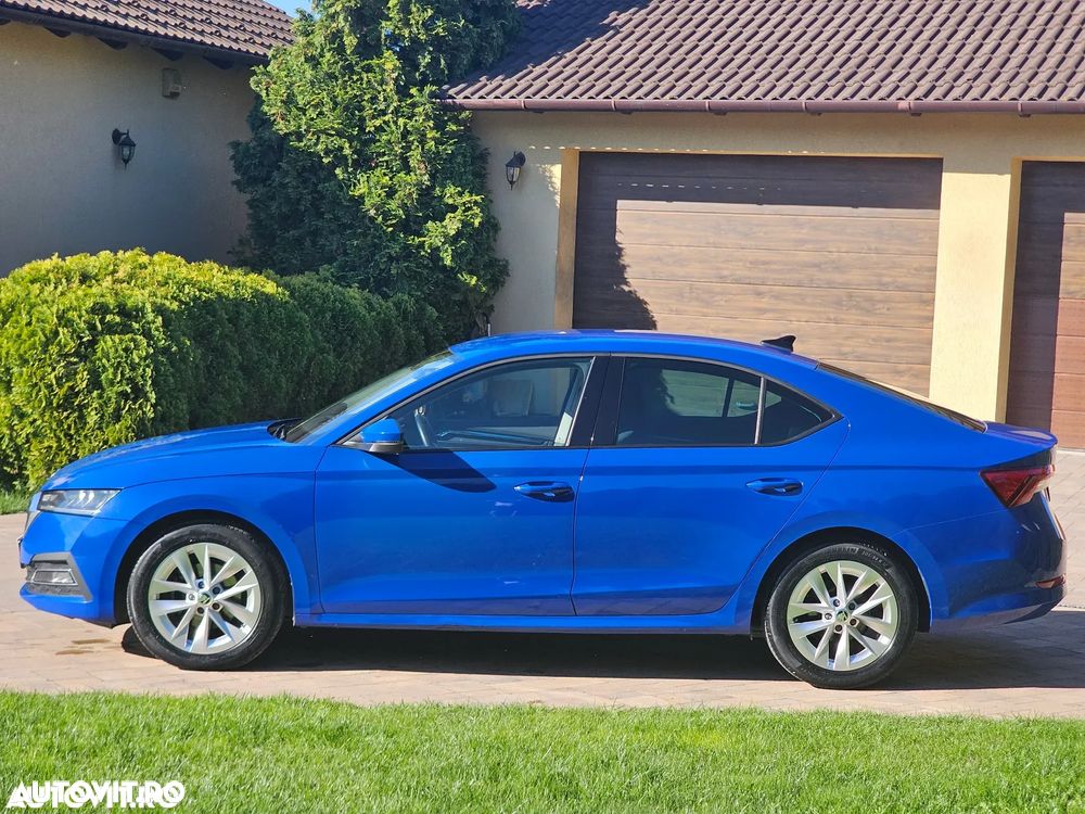 Skoda Octavia 2.0 TDI DSG Ambition - 2