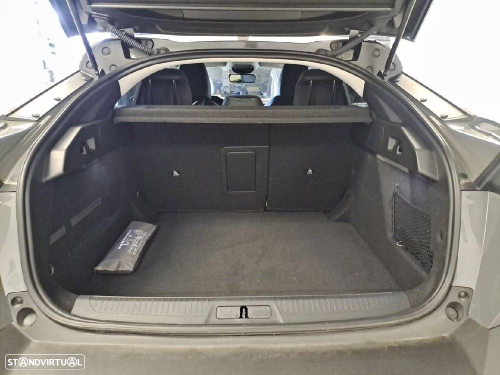 Peugeot 408 1.2 Hybrid Allure e-DCS6 - 6