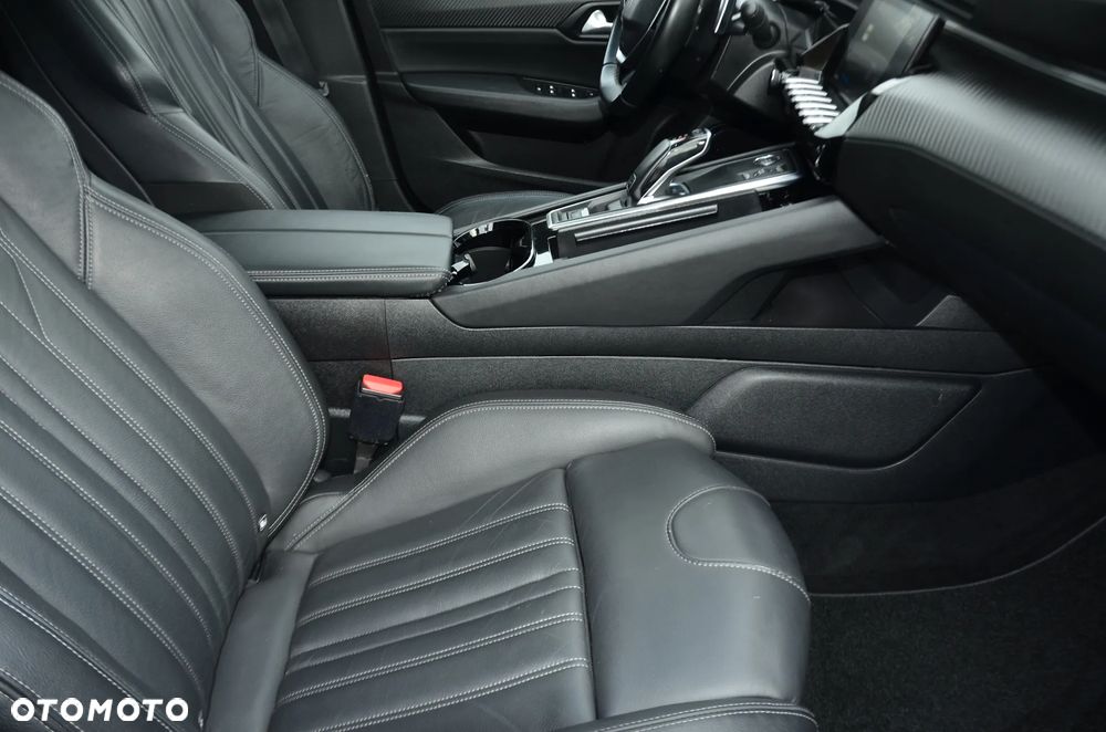 Peugeot 508 BlueHDi 130 EAT8 Allure - 27