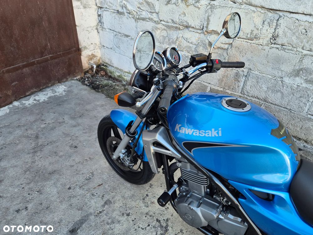 Kawasaki ER - 19