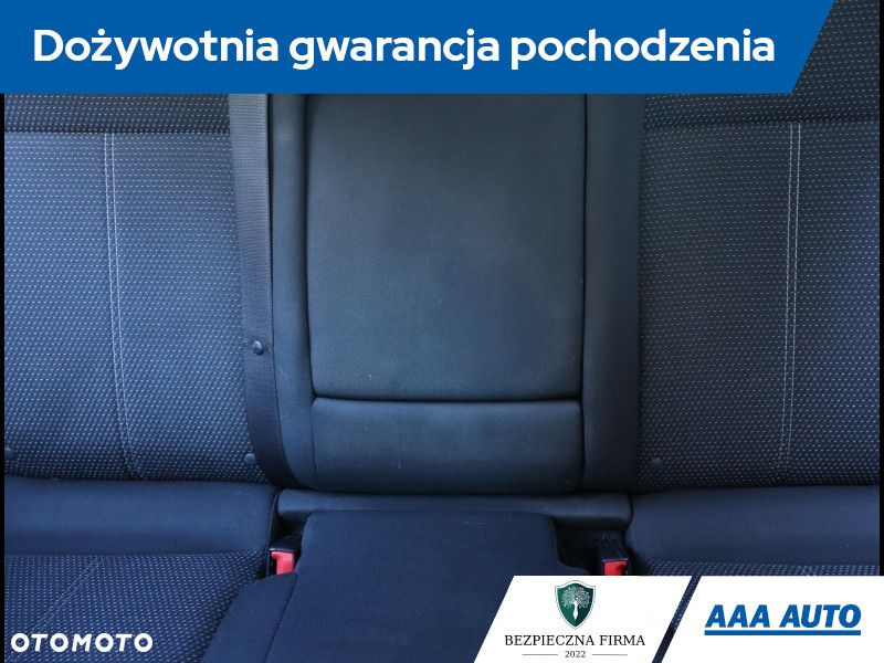 Opel Astra - 11