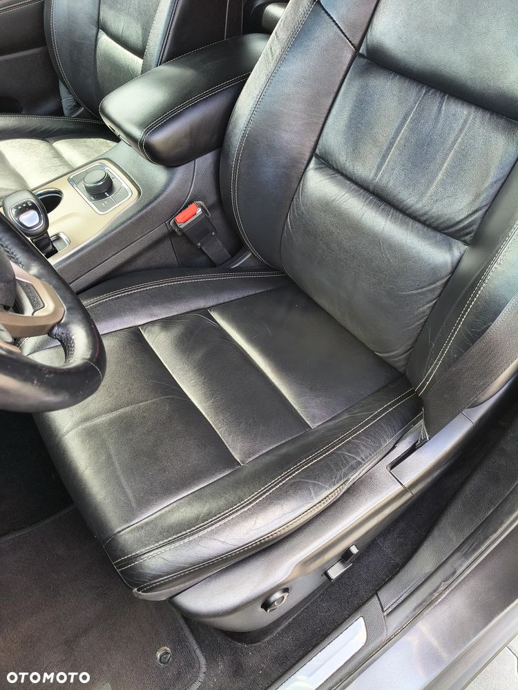 Jeep Grand Cherokee - 12