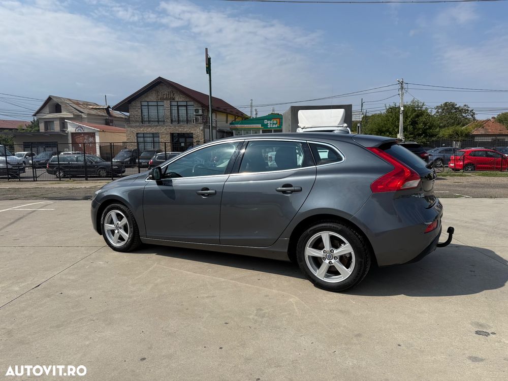 Volvo V40 D2 - 3