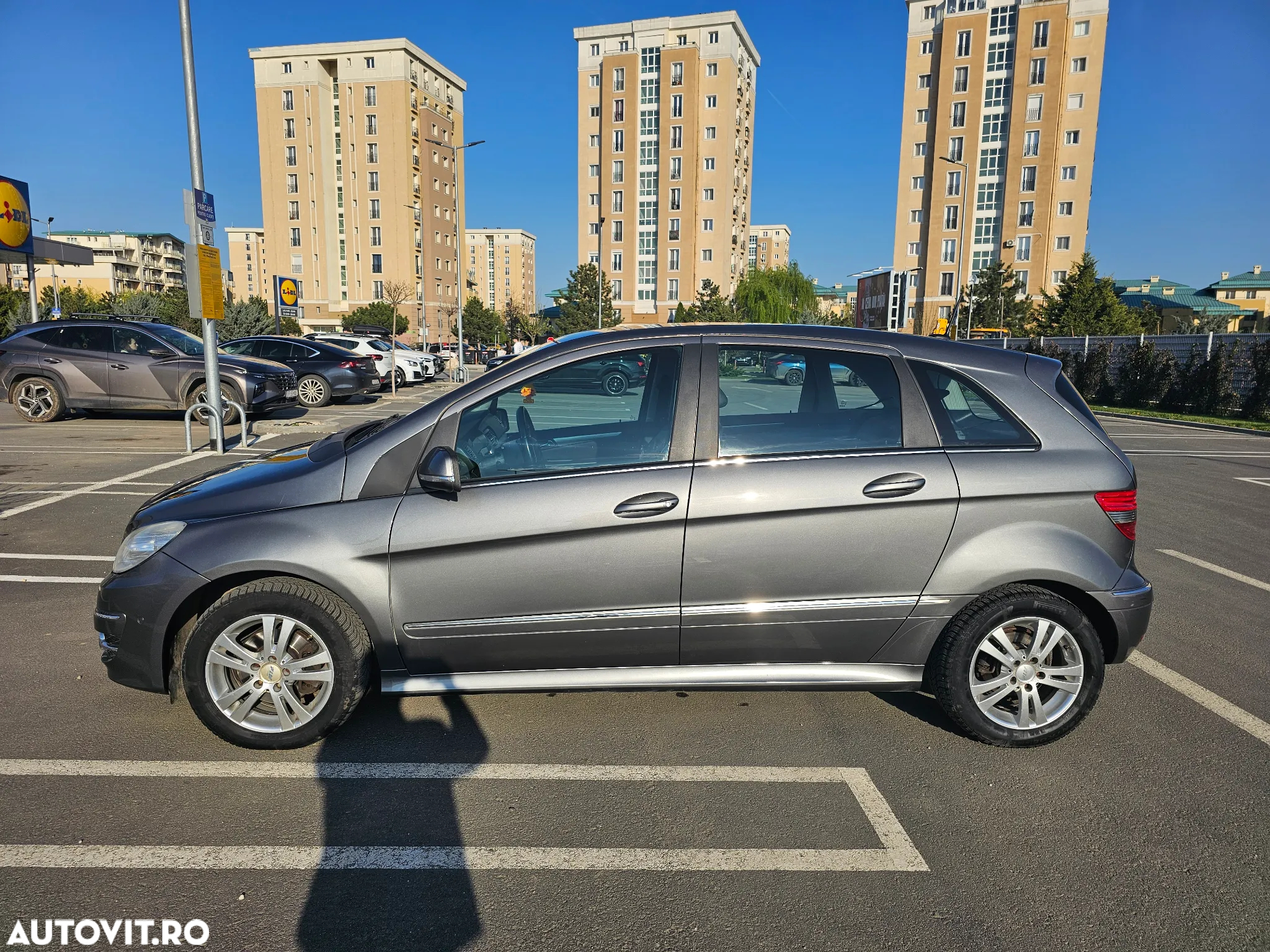 Mercedes-Benz B - 3