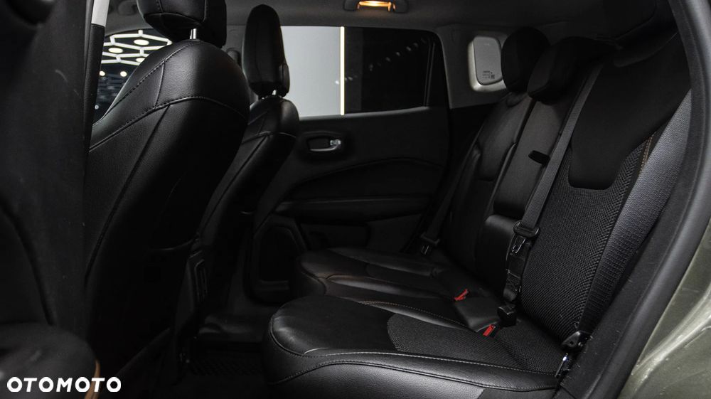 Jeep Compass 1.4 TMair Limited 4WD S&S - 17