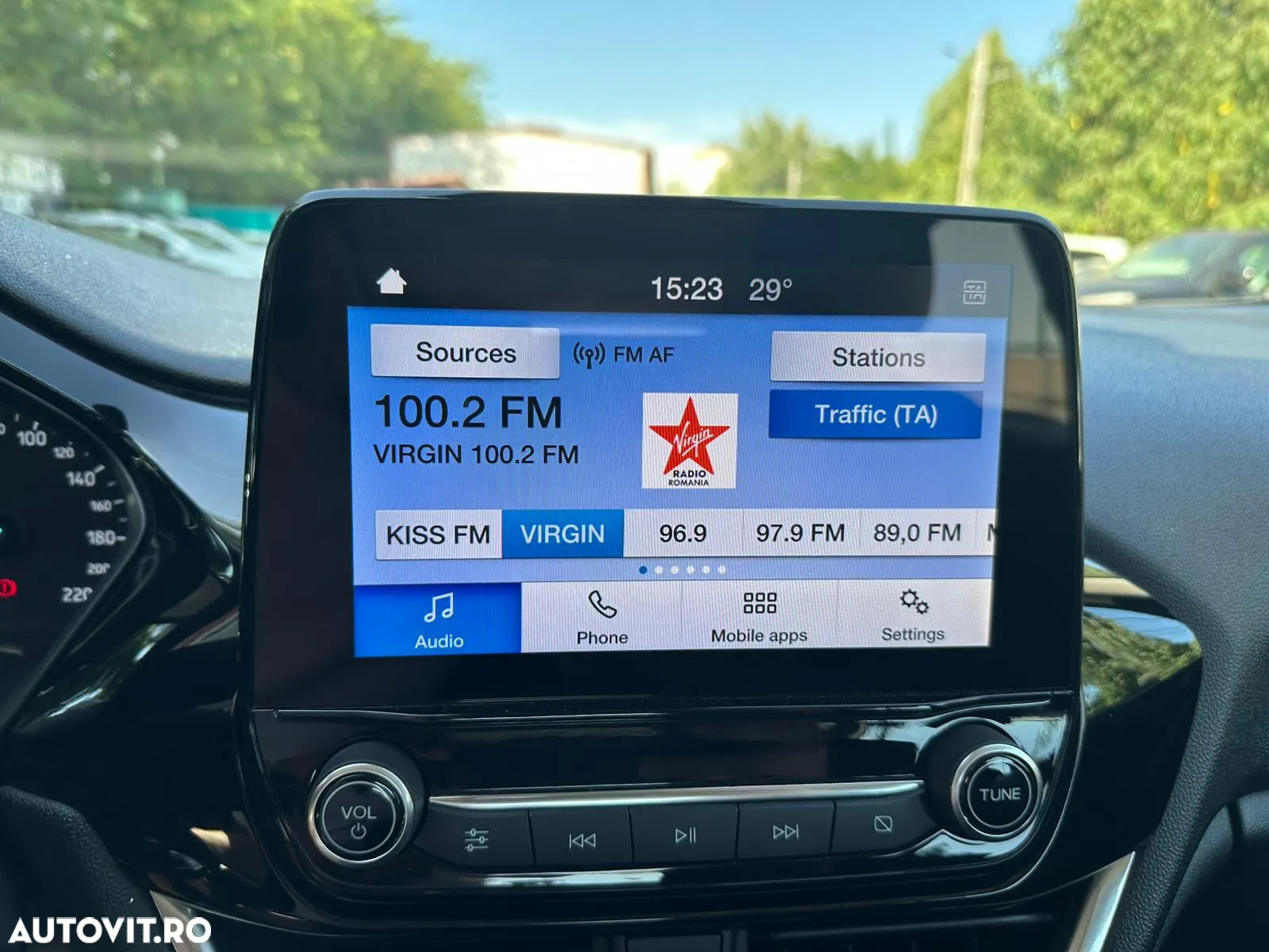 Ford Fiesta - 15