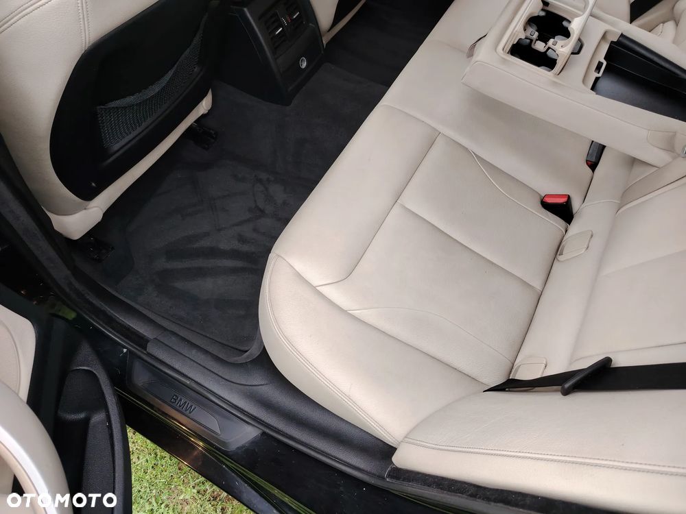 BMW Seria 3 - 30