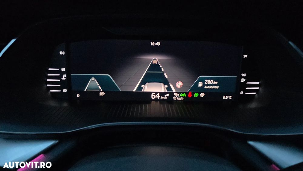 Skoda Octavia Combi 2.0 TDI DSG Tour - 25