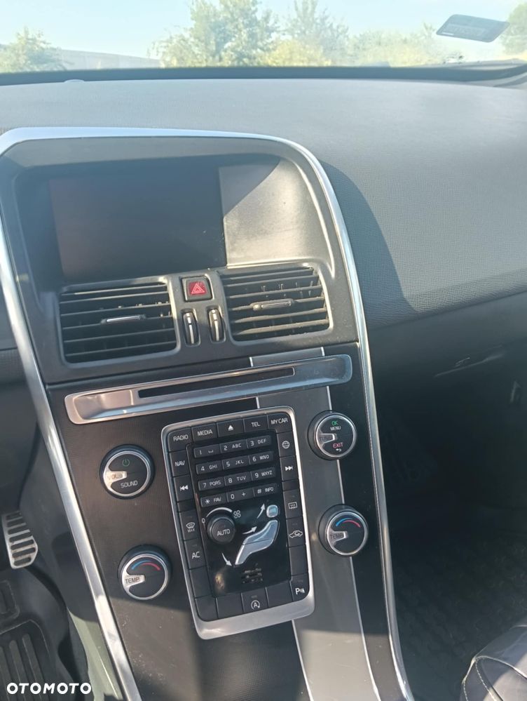 Volvo XC 60 D3 R-Design - 5