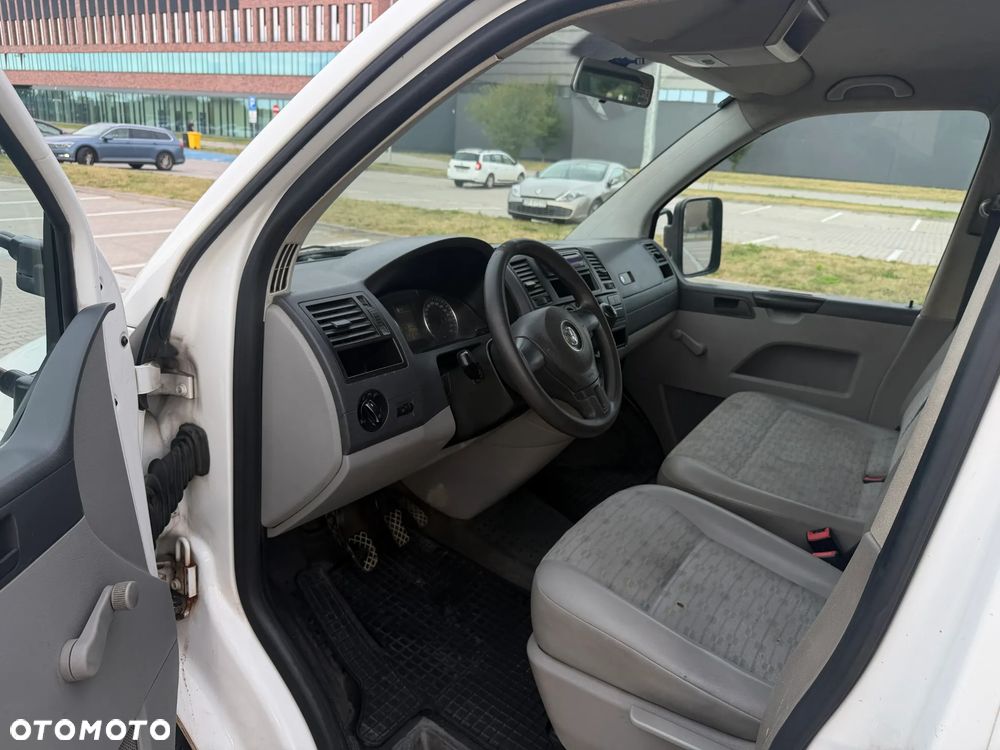 Volkswagen Transporter T5 Doka Brygadówka - 7