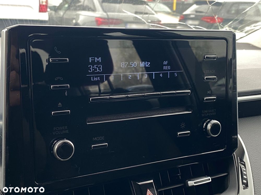 Toyota Corolla 1.8 Hybrid Active - 17