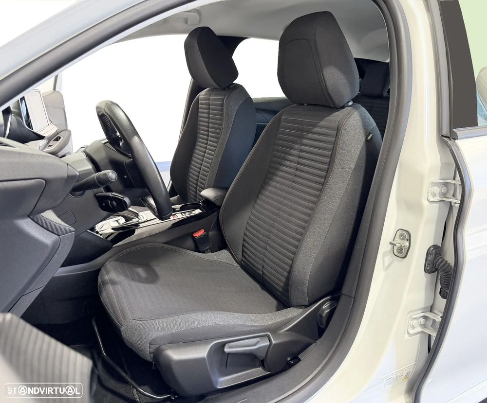Peugeot e-208 50 kWh Active Pack - 34