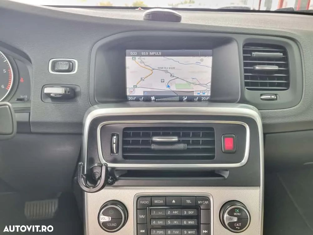 Volvo S60 - 11