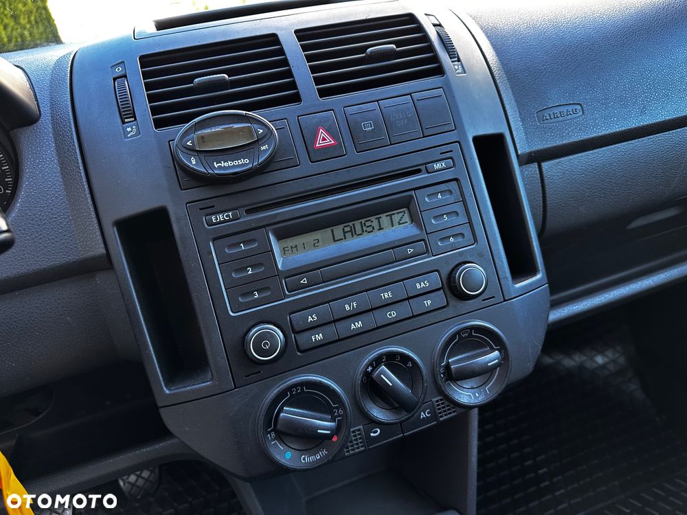 Volkswagen Polo 1.2 Comfortline - 17