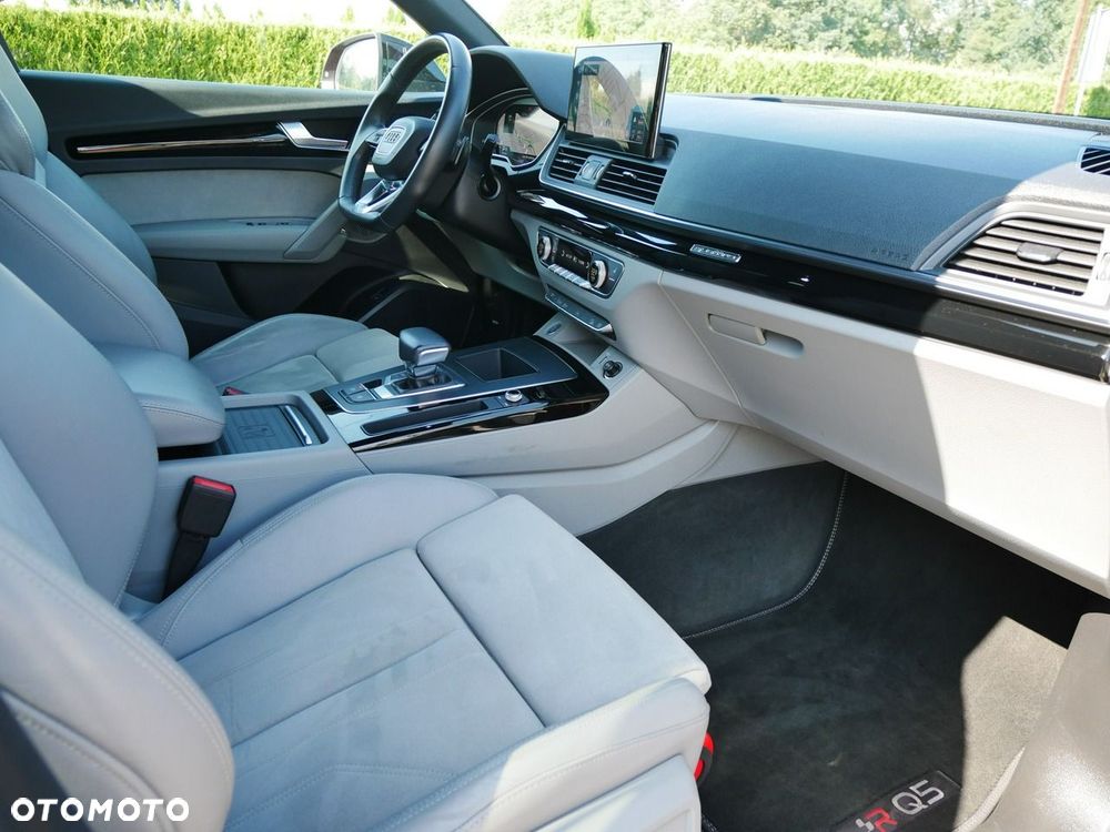 Audi Q5 40 TDI quattro S tronic - 28