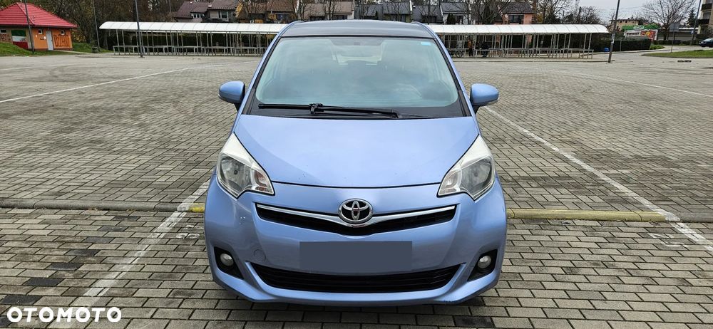 Toyota Verso S 1.4 D-4D Premium - 19