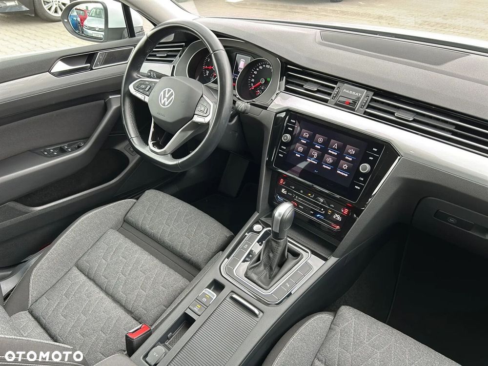 Volkswagen Passat Variant 1.5 TSI EVO Business DSG - 17