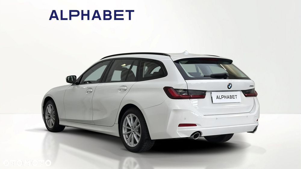 BMW Seria 3 318d mHEV - 7