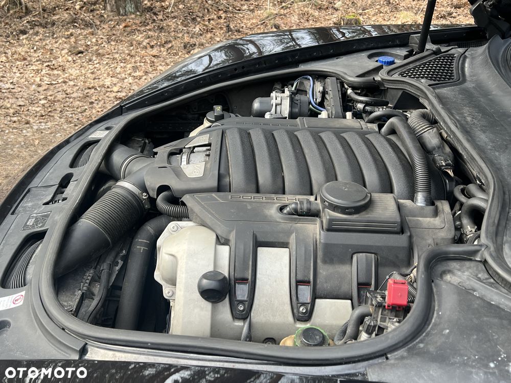 Porsche Panamera 4S PDK - 38