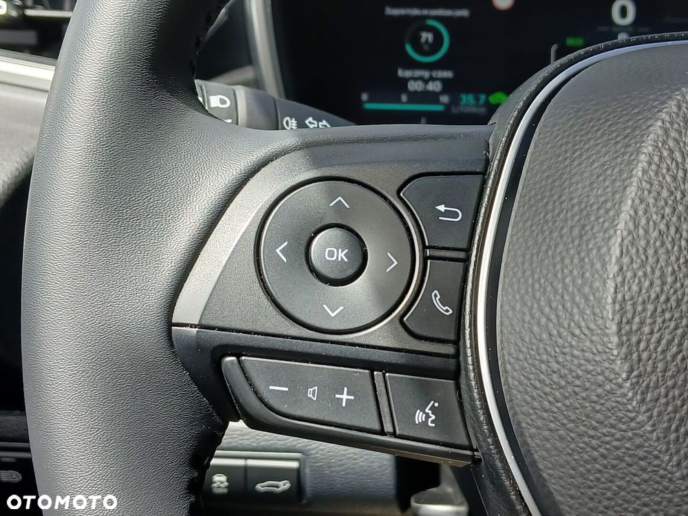 Toyota Corolla 1.8 Hybrid Style - 28