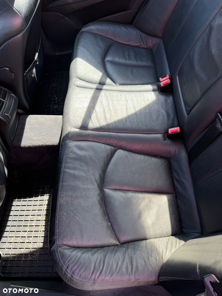 Mercedes-Benz Klasa E 220 CDI Automatik Avantgarde - 14