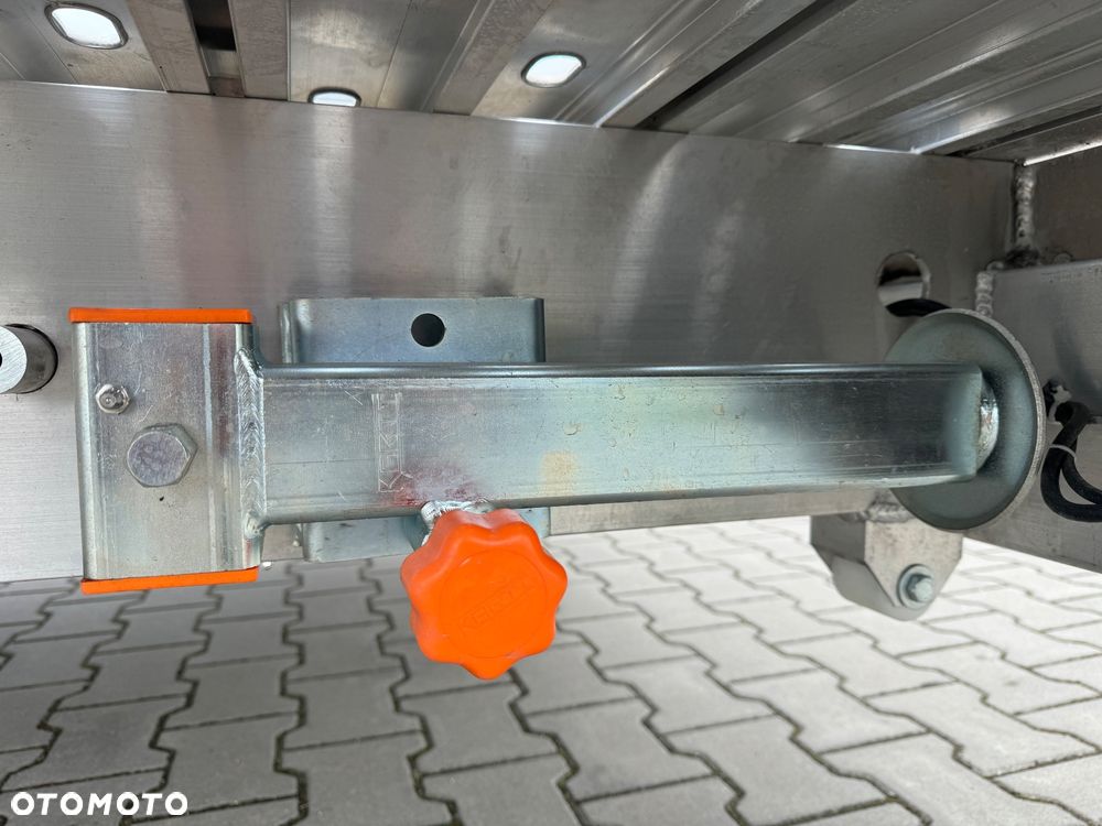 Gromex laweta aluminiowa | 850x210cm | DMC 3500kg | platforma na 2 auta | 3 osie AL-KO | OŚWIETLENIE LED - 30