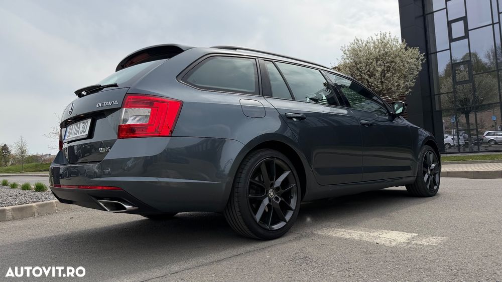 Skoda Octavia 2.0 TDI (Green tec) DSG RS - 24