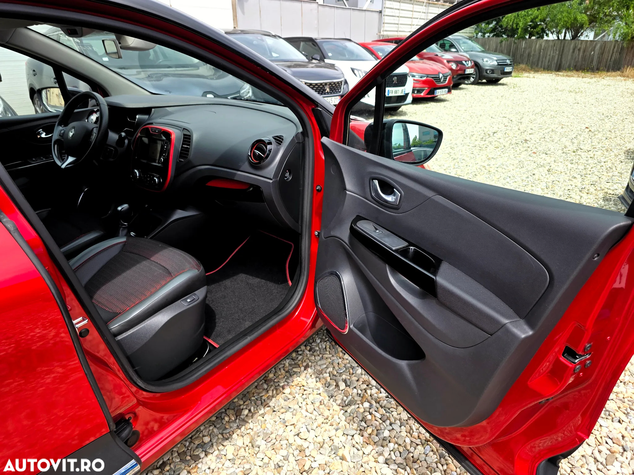 Renault Captur dCi 90 EDC Helly Hansen - 13