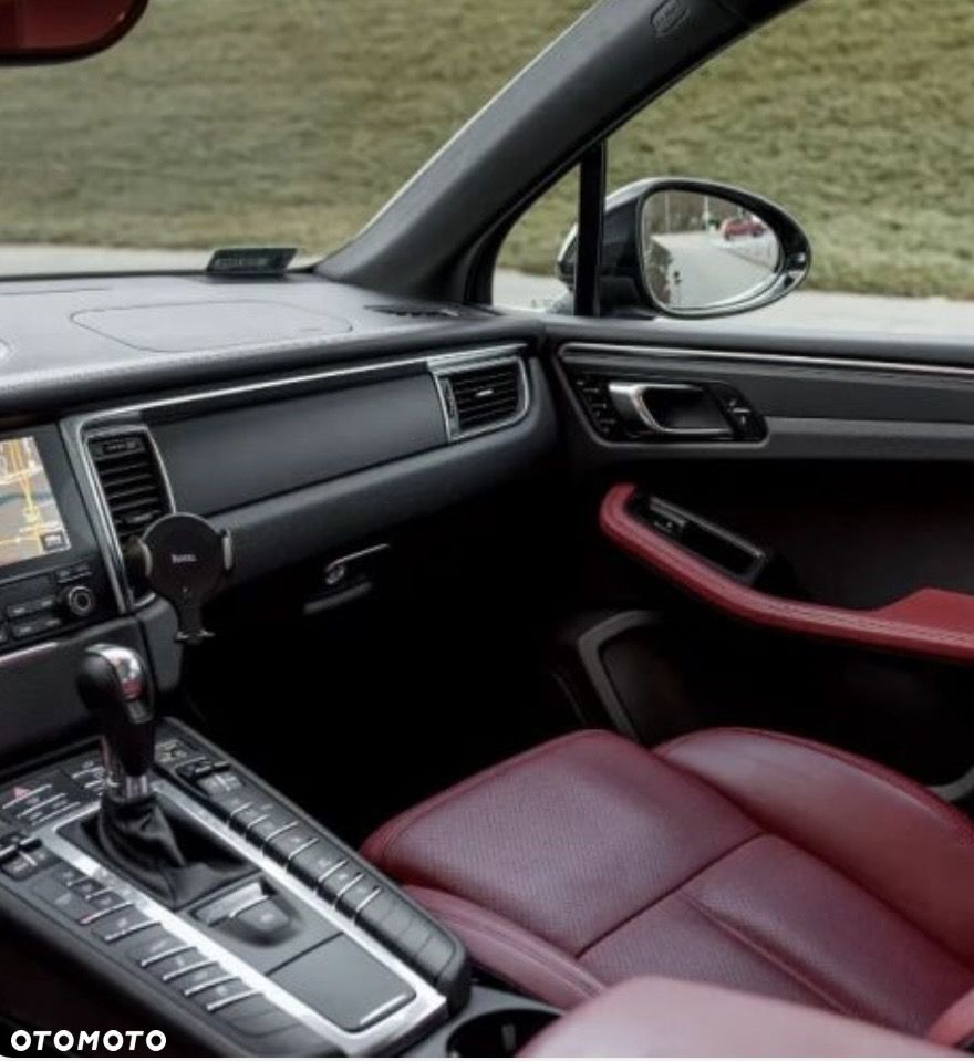 Porsche Macan - 18