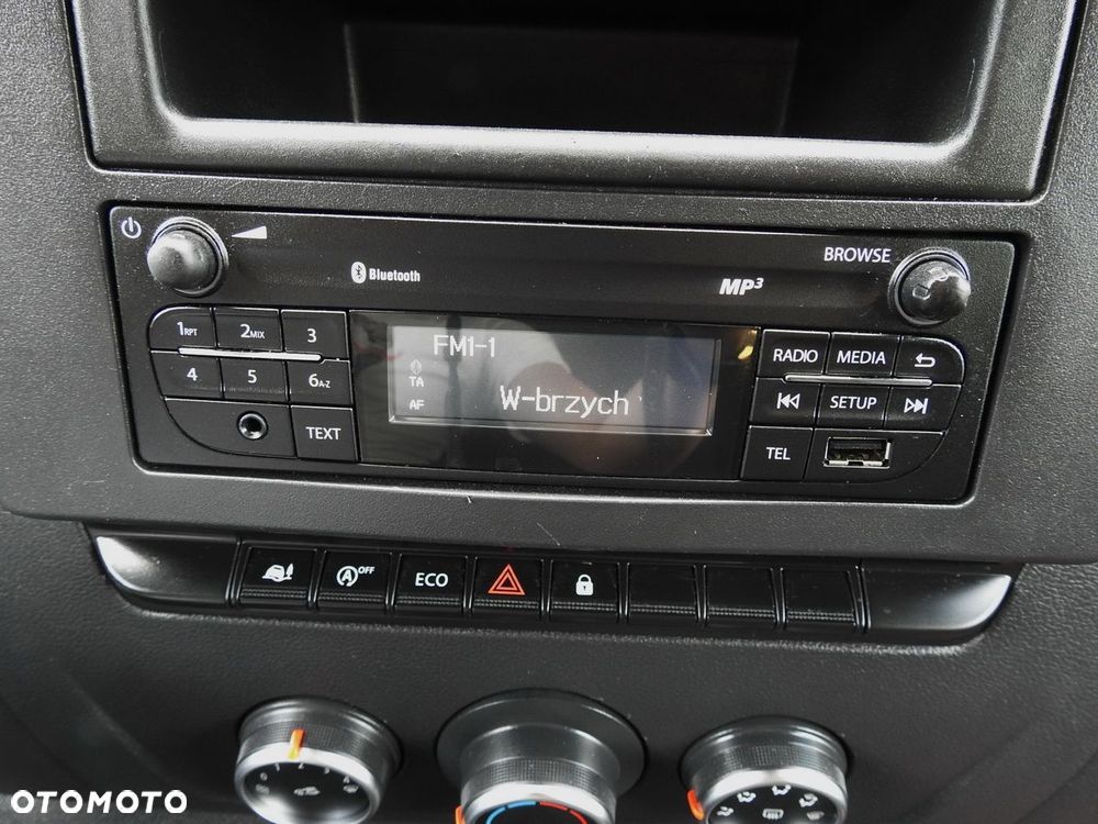 Renault MASTER PLANDEKA 10 PALET WEBASTO KLIMATYZACJA TEMPOMAT LEDY PNEUMATYKA  165KM - 34