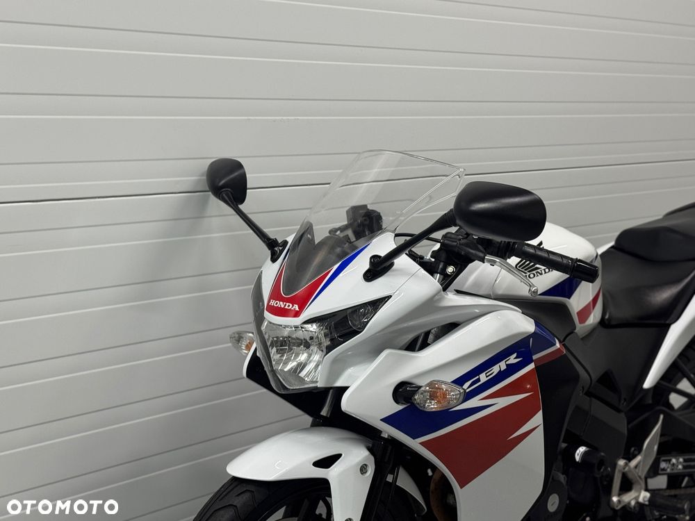 Honda CBR - 18