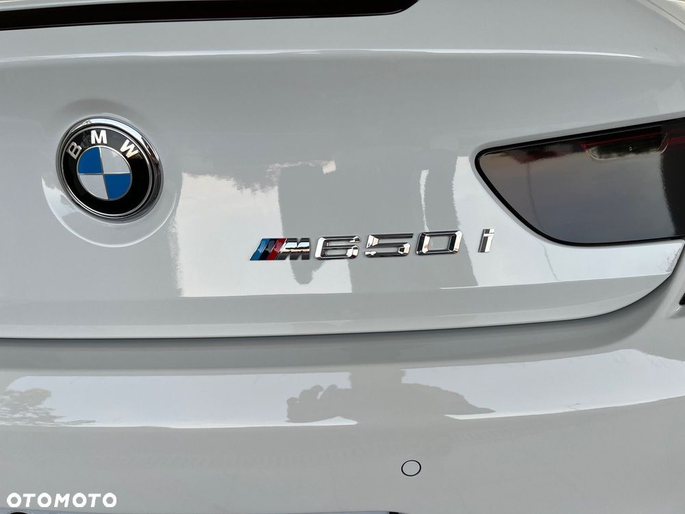 BMW Seria 6 650i - 11