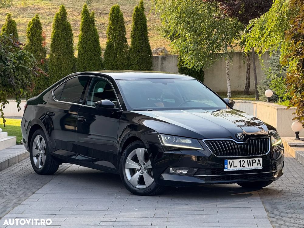 Skoda Superb 2.0 TDI DSG Active - 1