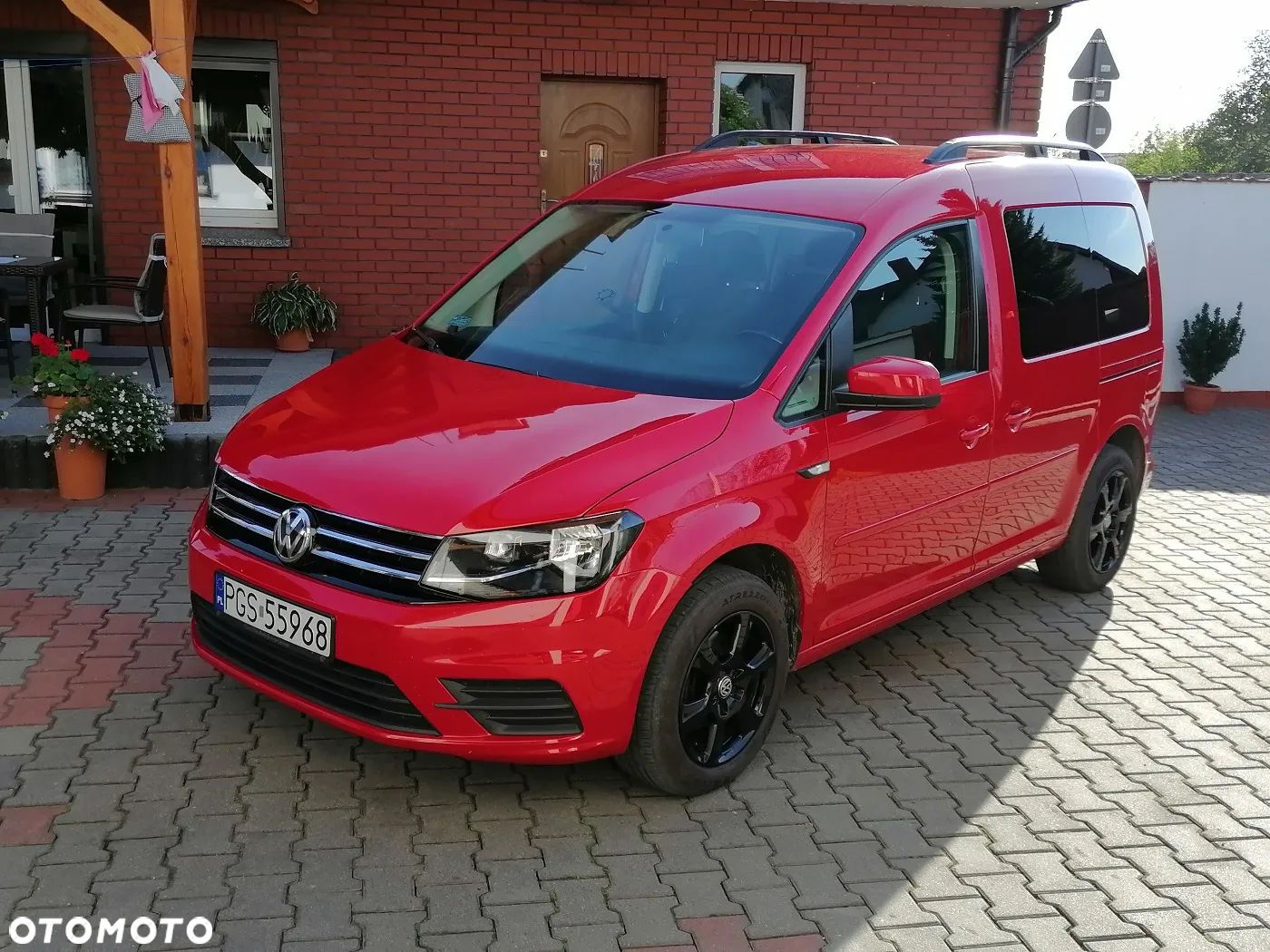 Volkswagen Caddy - 1