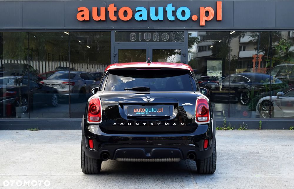 MINI John Cooper Works - 25