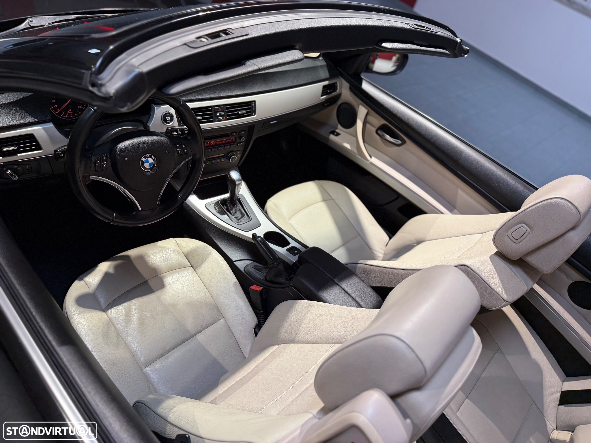 BMW 320 d Auto Line Sport - 11