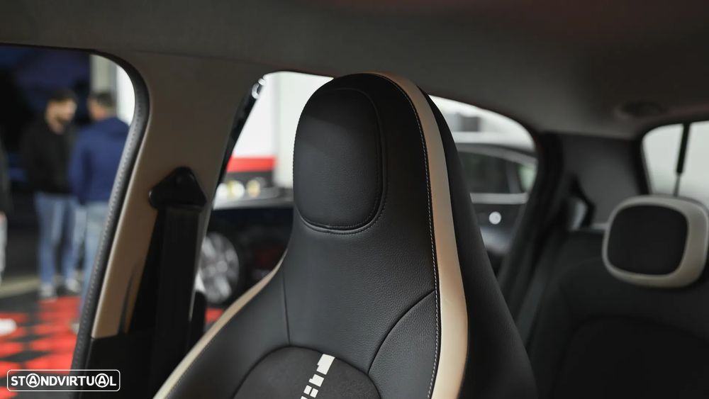 Renault Twingo E-Tech. 22 Urban Night - 43