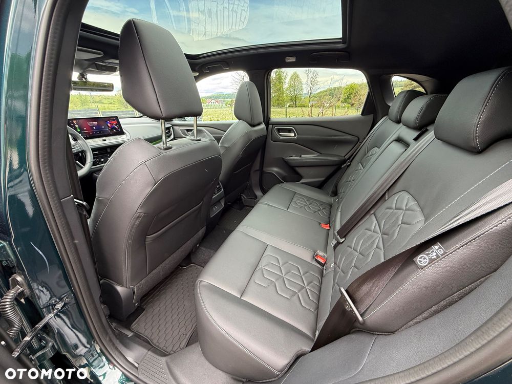Nissan Qashqai 1.3 DIG-T MHEV Xtronic Tekna - 27