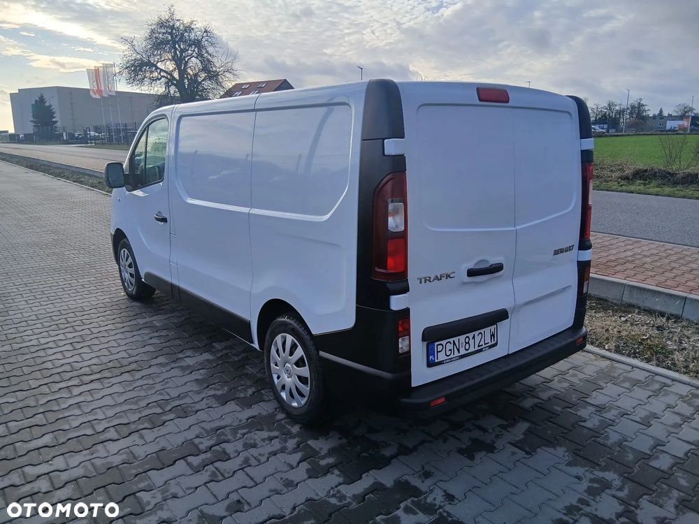 Renault TRAFIC - 4