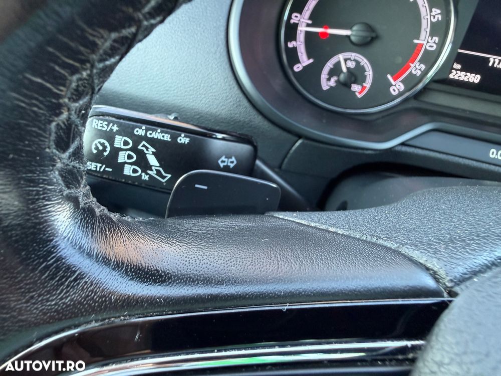 Skoda Octavia 2.0 TDI DSG Soleil - 18