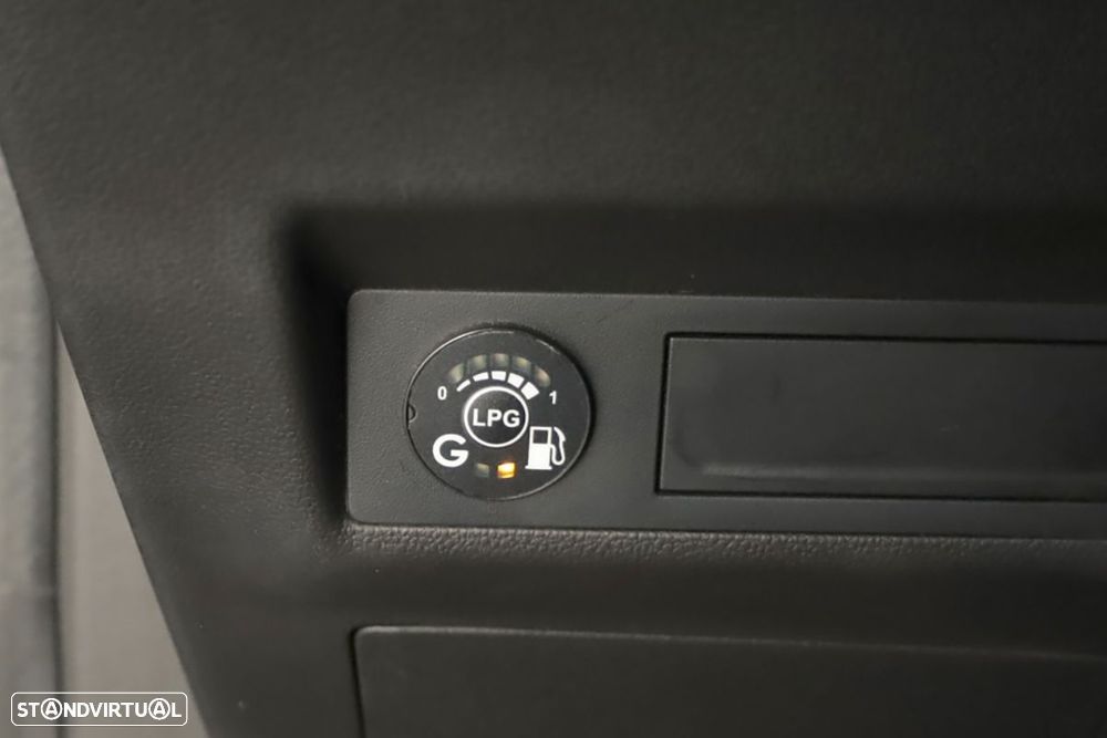 Renault Captur 1.0 TCe Techno Bi-Fuel - 21