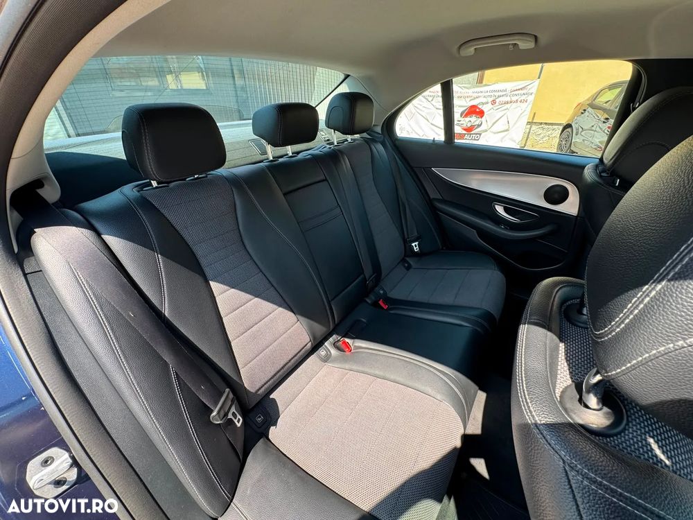 Mercedes-Benz E - 21