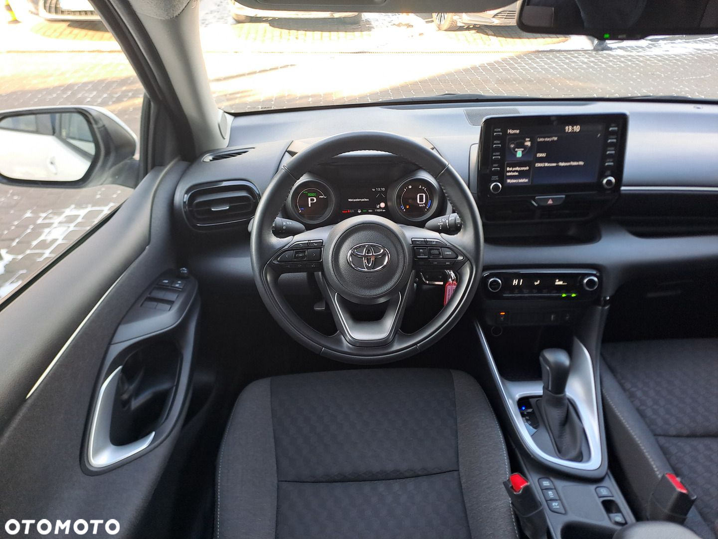 Toyota Yaris - 7