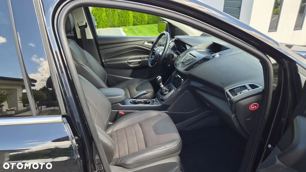 Ford Kuga 2.0 TDCi 4x4 Titanium - 8