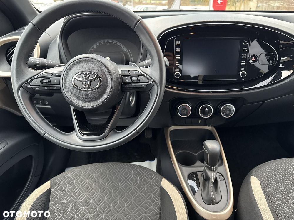Toyota Aygo X 1.0 VVT-i Style CVT - 16