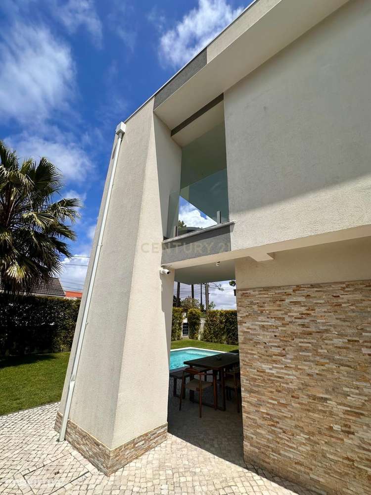 Luxuosa Moradia T4 em Aroeira, Almada - Grande imagem: 3/37