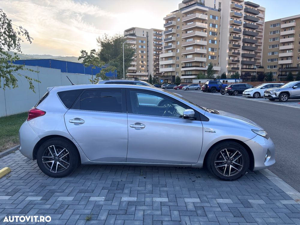 Toyota Auris 1.8 VVT-i Automatik Edition - 3