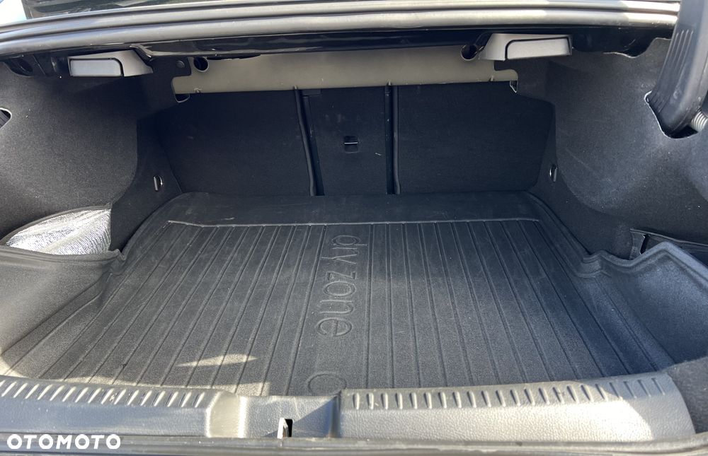 Mercedes-Benz CLA AMG 45 4-Matic 8G-DCT - 17